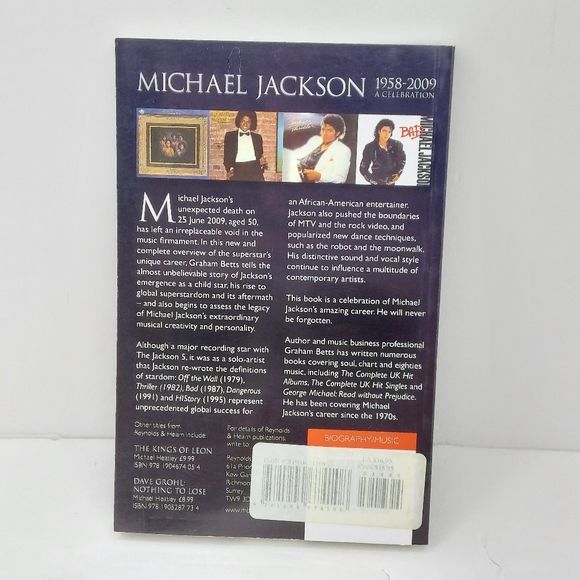 Michael Jackson, 1958-2009 : A Celebration by Graham Betts. - Picture 12 of 12